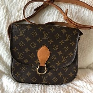 ❤️ SOLD ❤️ Authentic St Cloud GM Monogram